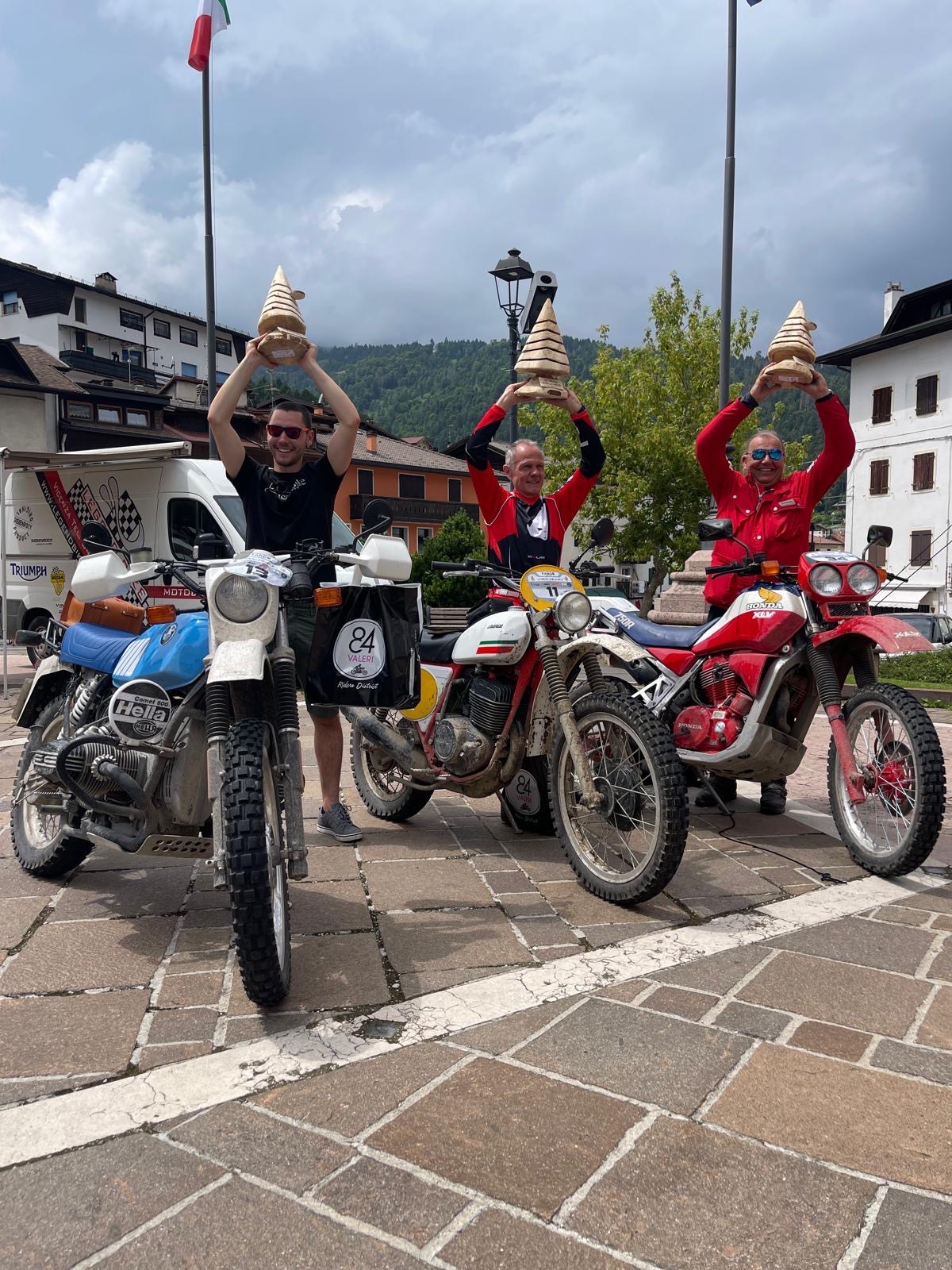 03e681eb-1856-4222-a364-fa857cf9b5aa-1