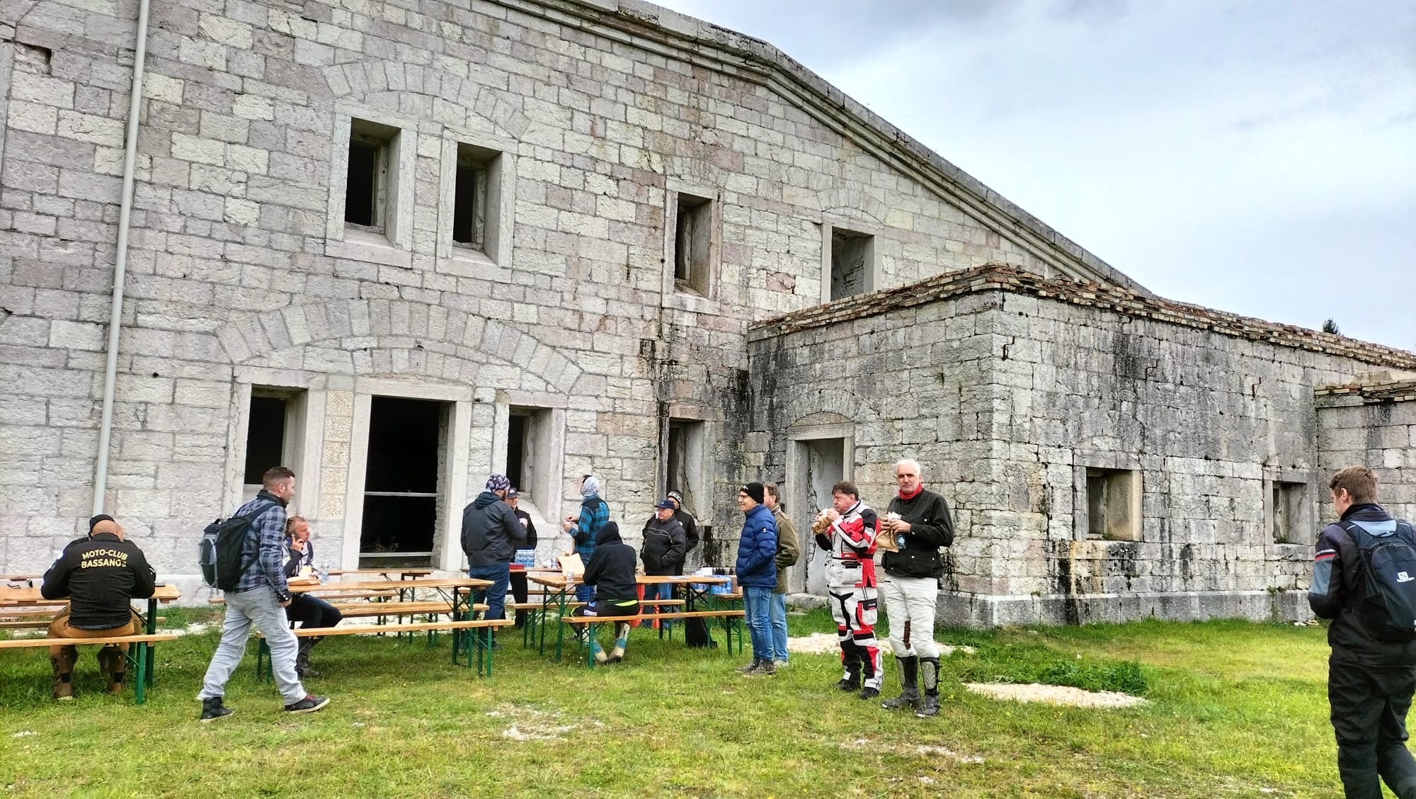 acdeccdf-744b-41f5-b600-34d0088b50b8-1