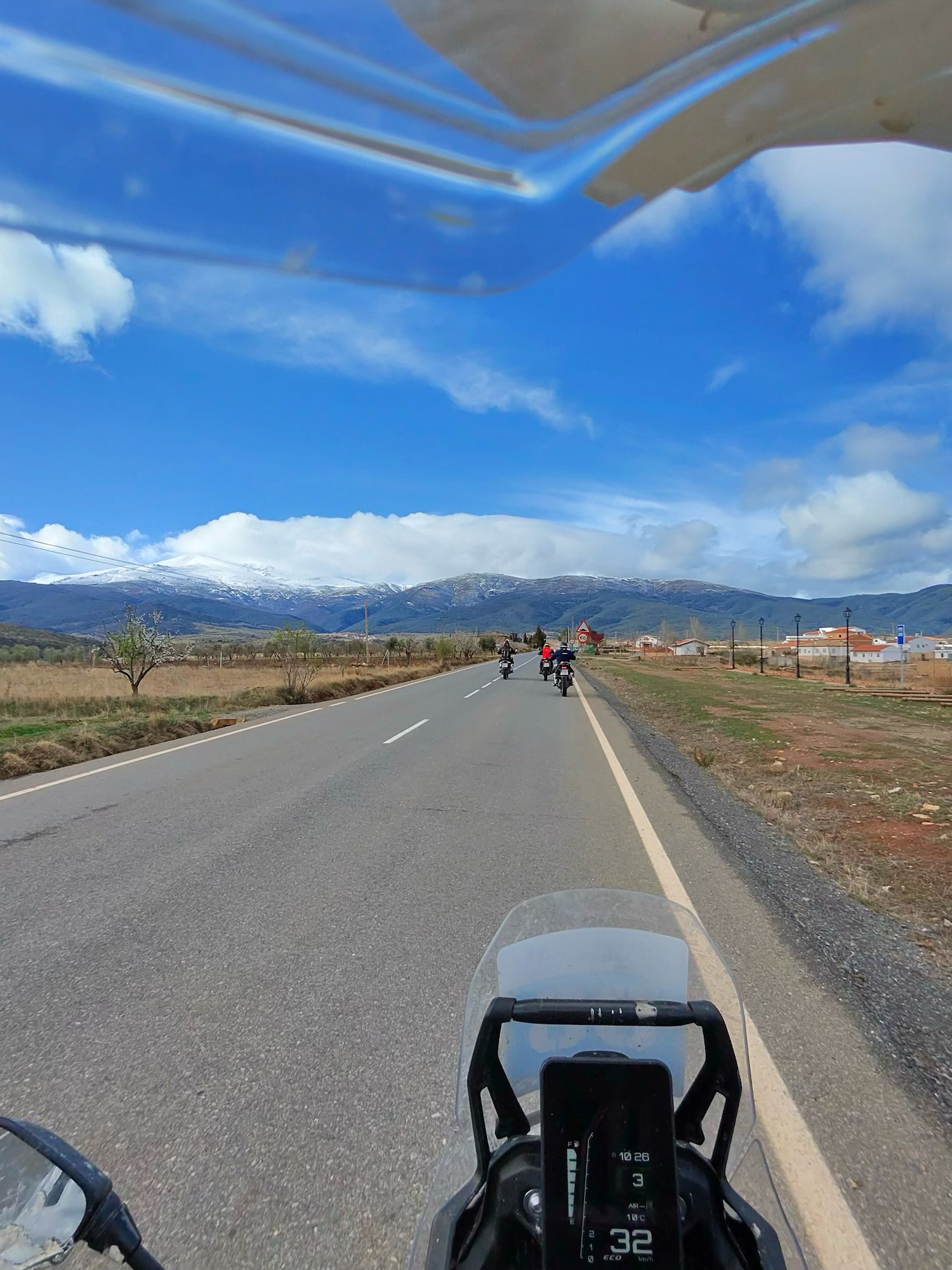 5CB27668-9B57-4895-BADF-109D96269316