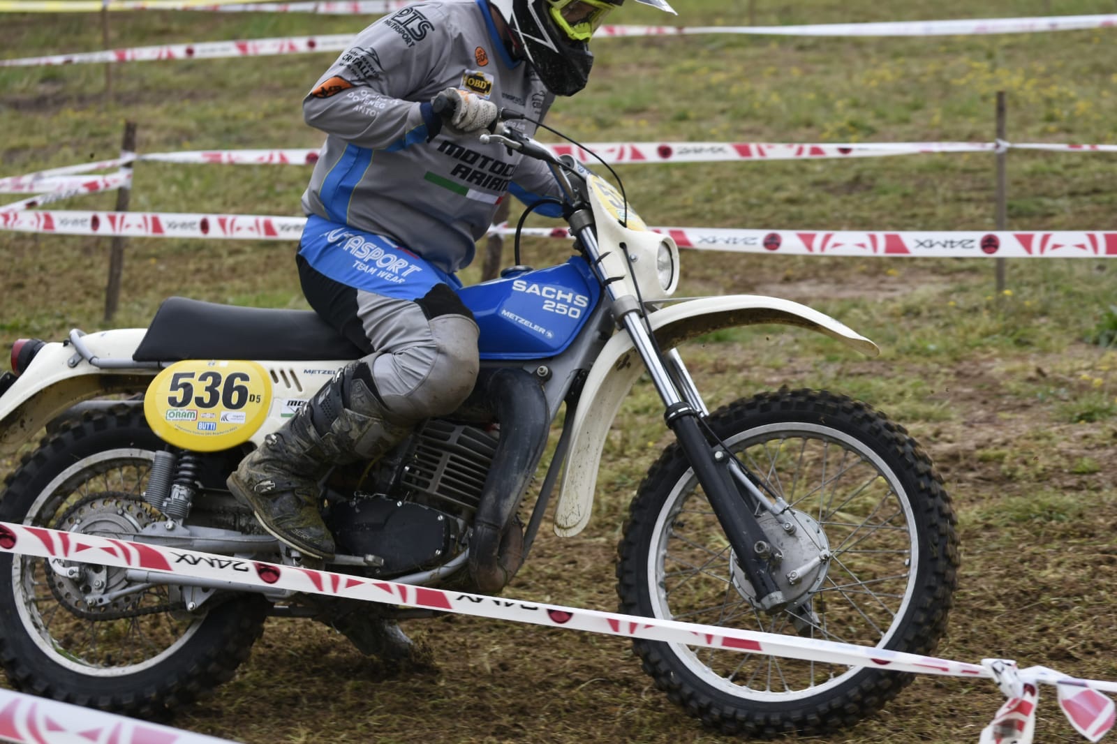 7f76c03c-476b-4429-b402-7a19c5a467f1-1