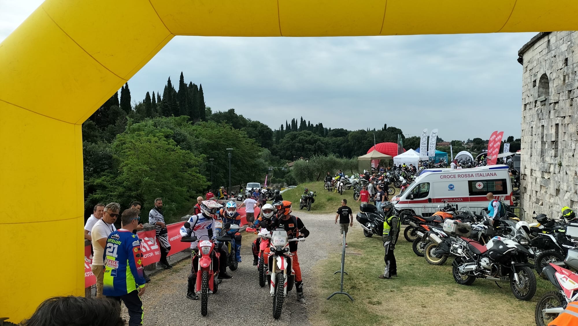 123bdd85-4723-45b7-9243-92bd8f4fbd10-1