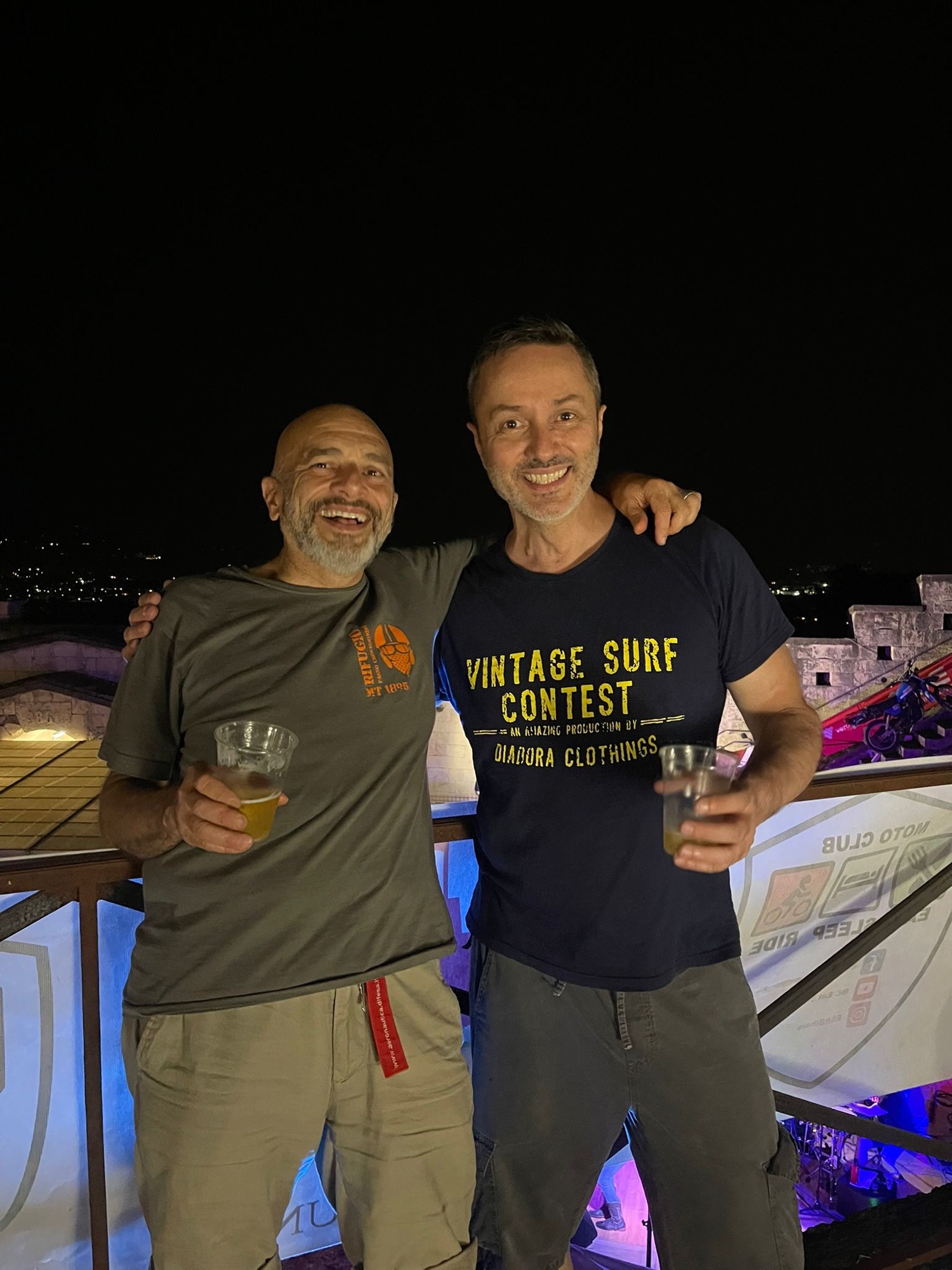 8d88b8fb-808a-4f93-bed4-8cbd17495b8f-1