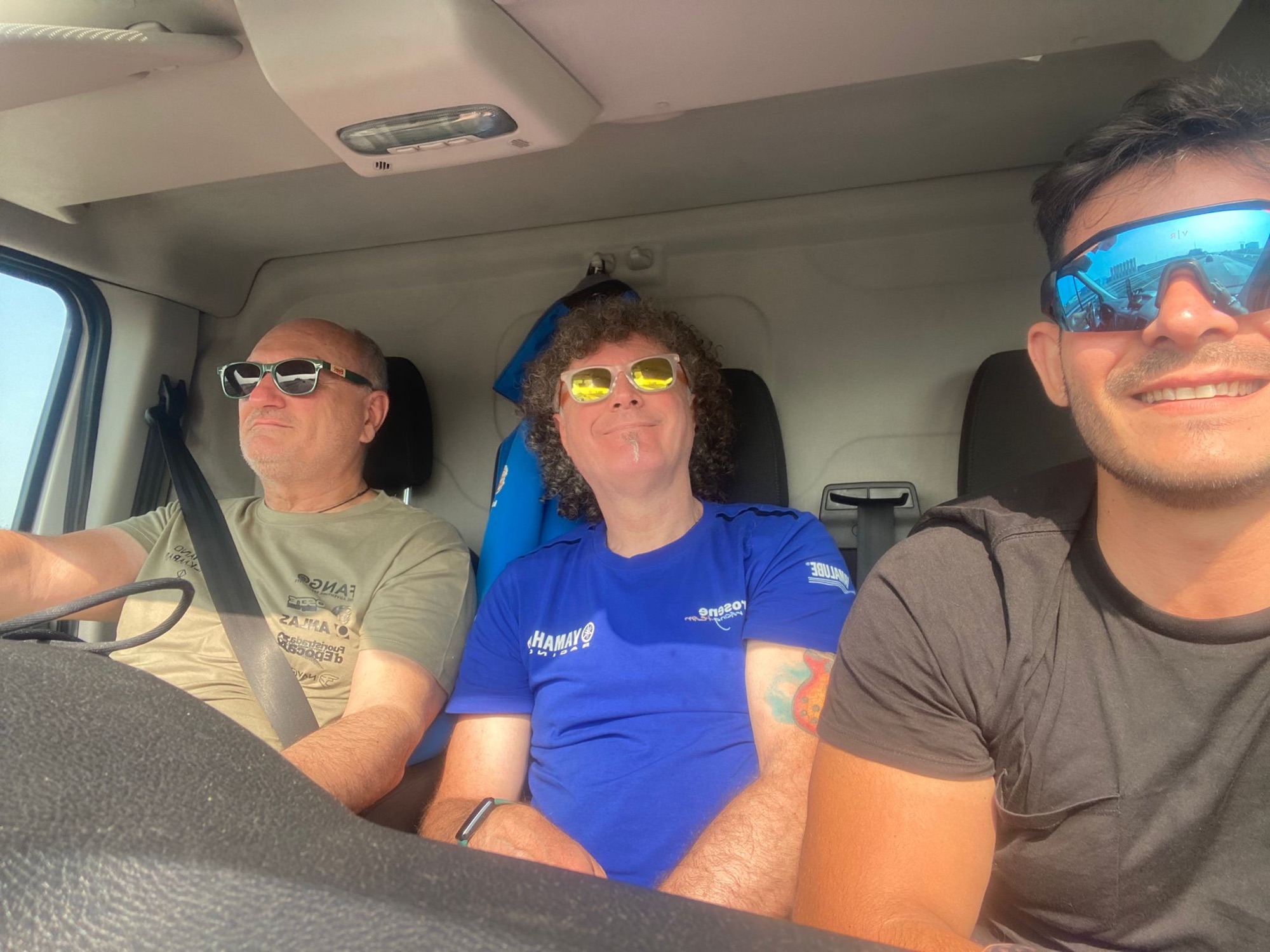 fb71c817-bfa3-4a67-bafc-0ea51a2fbaf9-1