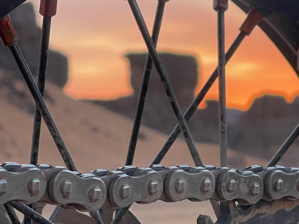 Algeria in Moto: una Settimana tra le Dune del Tassili e del&nbsp;Tadrart