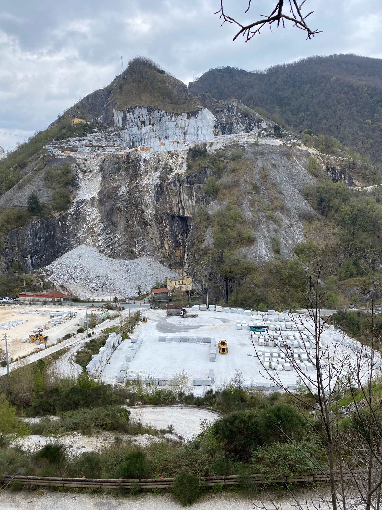 ee4839c2-a242-4a98-8d9e-d5b134114620